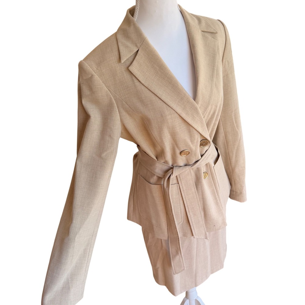 Calvin Klein Beige Stretch 2 Piece Skirt Suit Double Breasted Belted Women's 8 - Picture 2 of 11